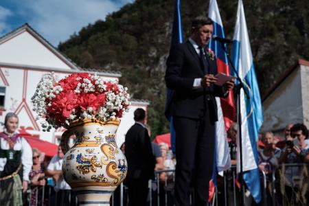 Izjemen obisk zaznamoval 50. Dneve narodnih noš in oblačilne dediščine v Kamniku (Blaž T. Muc)  (13)
